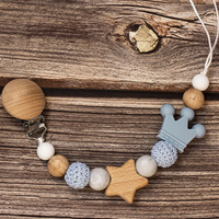 Thumbnail for Baby Pacifier Holder – Nimellä – Henkilökohtaiset puu- ja silikonikivet