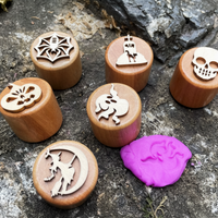 Thumbnail for WoodStamp – Montessori & Luovuus – 6 kpl puisia savileimasimia