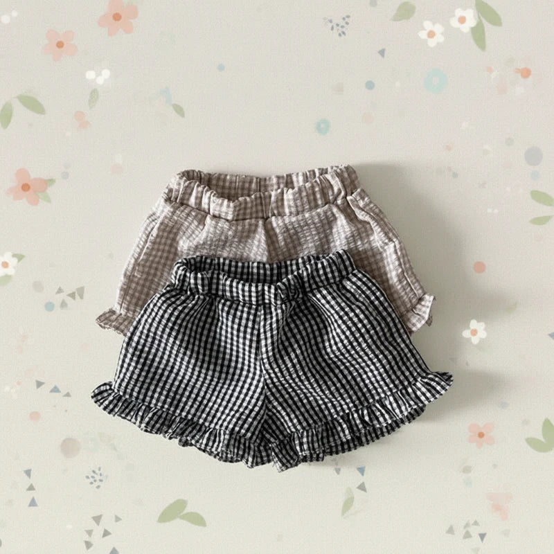 Girls Ruffle Tee – Kevyt ja suloinen – lasten vaatesetti