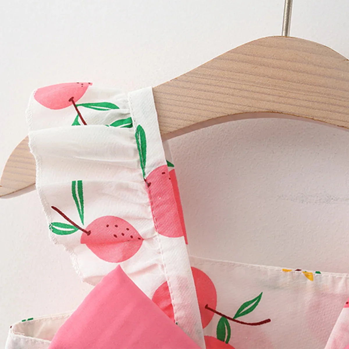 Mini Fashion™ – Makea & kesäinen – Hedelmäpuku (sisältää ILMAISEN olkihatun)