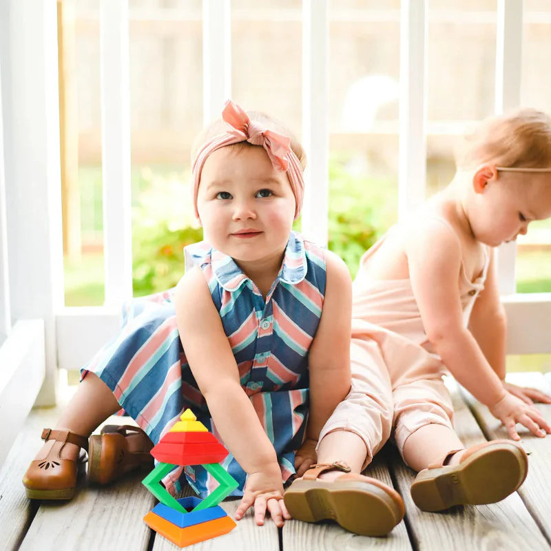 Pyramid Stacking Blocks – Motoriset taidot ja luovuus – Palikkapino-setti