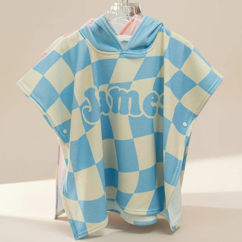 Personalized Hooded Towel – Pehmeä ja ainutlaatuinen – yksilöllinen lasten kylpytakki