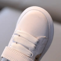 Thumbnail for Bear Sneakers – Mukava ja söpö – Lasten karhukenkä