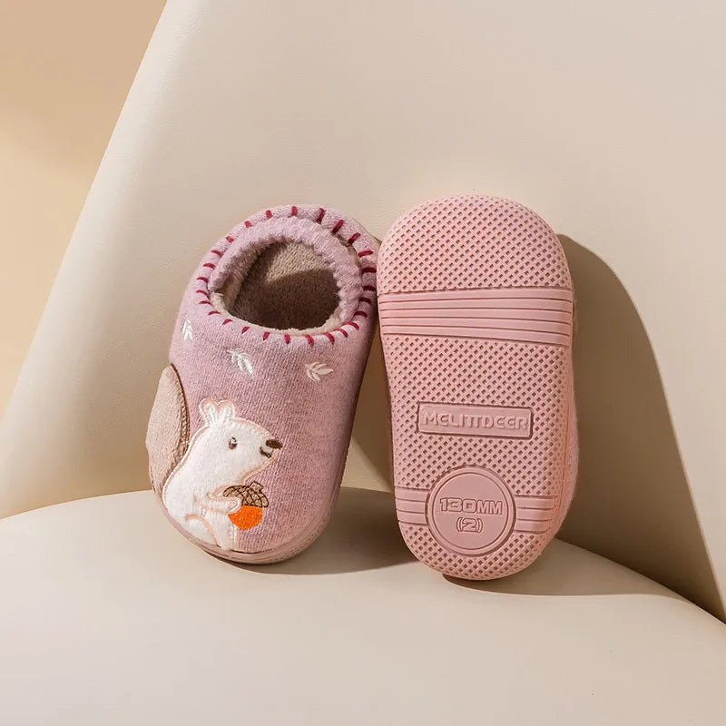 Mini Fashion™ - Hauskat kuvat - Lasten sisätossut