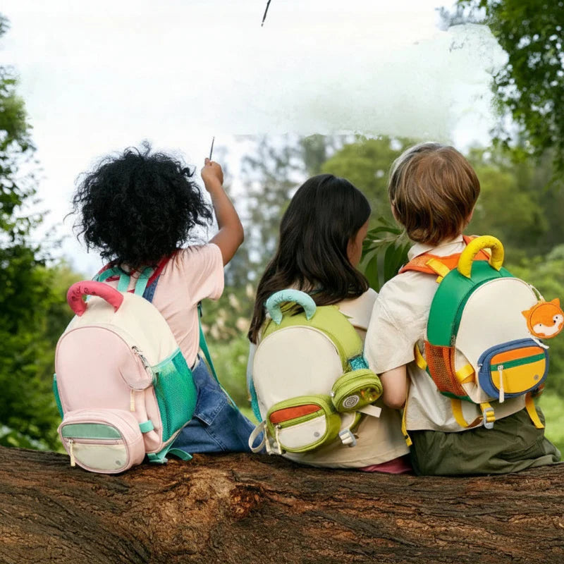 KidPack – Kevyt ja mukava – Kevyt koululaukku vesipullotelineellä