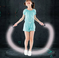 Thumbnail for GlowRope – Ainutlaatuinen ja energinen – Valoa heijastava hyppynaru