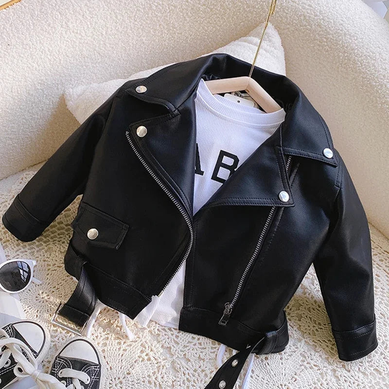 Girls Leather Jacket – Kestävä ja tyylikäs – Nahkainen lasten takki