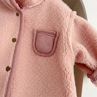 Thumbnail for CozyNest – Viihtyisä ja tyylikäs – paksu talvipuku hupulla