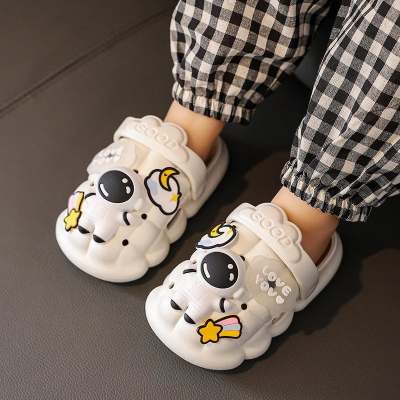 Mini Fashion™ - Hauskat astronautit - Lasten tossut