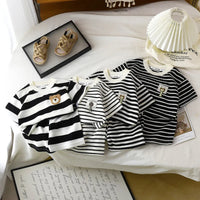 Thumbnail for Kids Stripe Outfit – Trendikäs ja mukava – kesäinen lasten asu