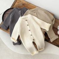 Thumbnail for CozyCotton – Mukava & Tyylikäs - Neulottu Romperi