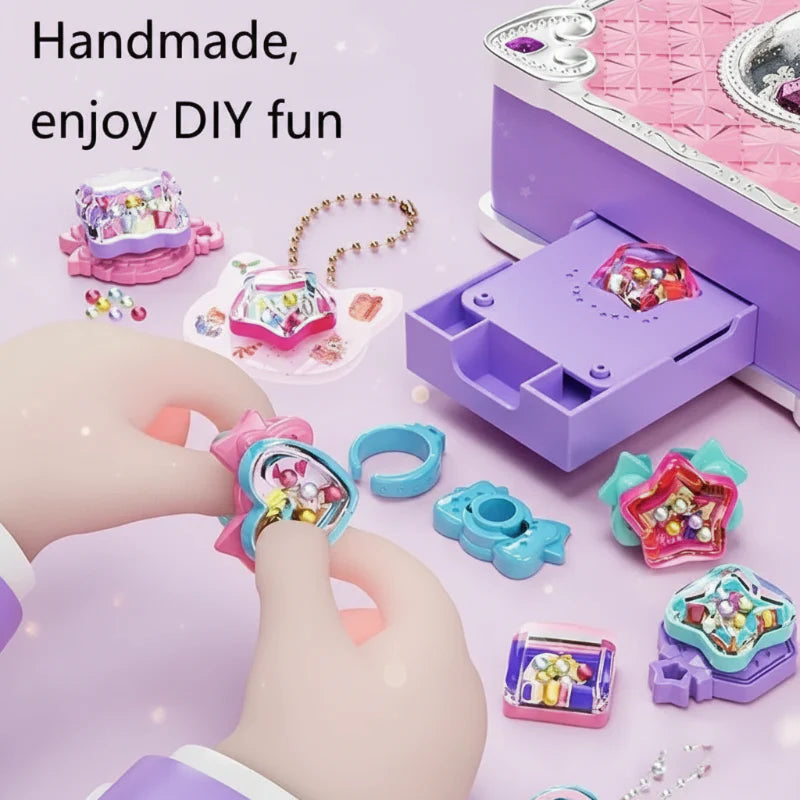 CharmLab – Leikkisä ja luova – DIY 3D-tarrat ja korujen askartelusetti