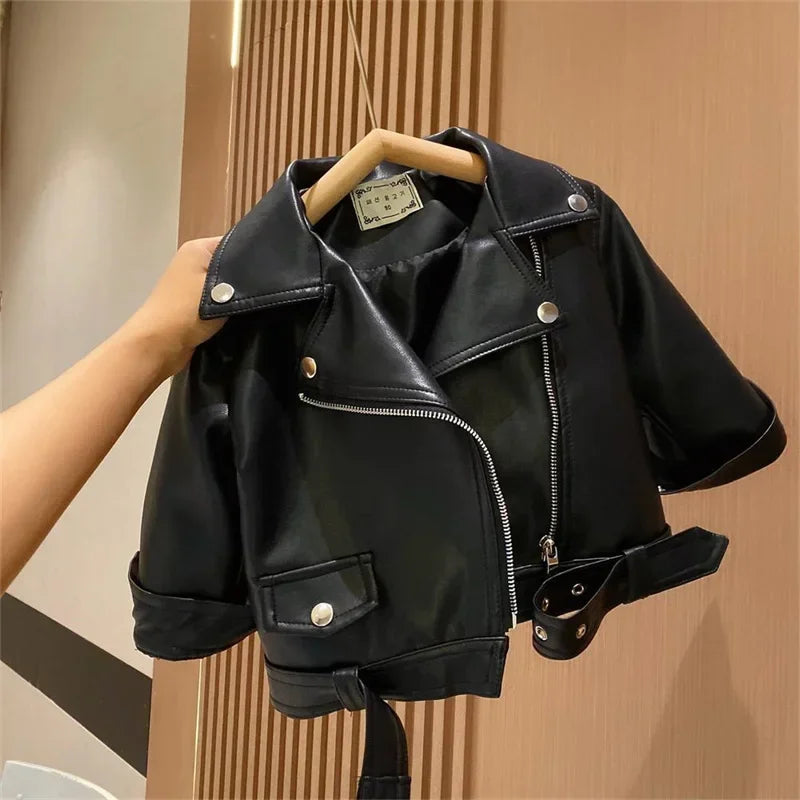 Girls Leather Jacket – Kestävä ja tyylikäs – Nahkainen lasten takki