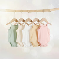 Thumbnail for Summer Bodysuit – Kevyt ja mukava – neulottu vauvan body