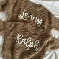 Thumbnail for Personalized Baby Sweater – Ainutlaatuinen ja rakastava – brodeerattu, nimikoitu vauvan villapaita