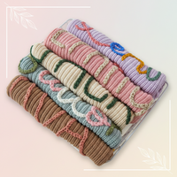 Thumbnail for TinyStitch – Henkilökohtainen neulottu nimipaita lapsille