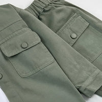 Thumbnail for Boys Fashion – Trendikäs ja mukava – Cargo-set pojille